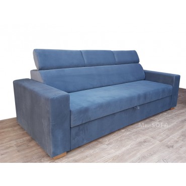 trzyosobowa sofa z zagłówkami